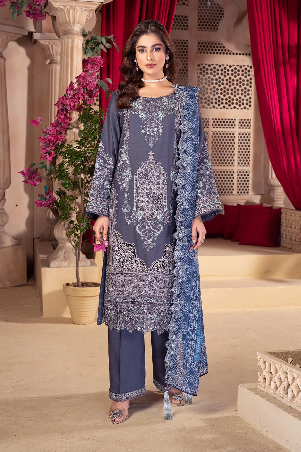 IP-119 Tiya